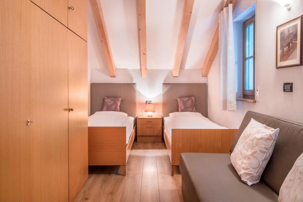 Lotschenhof Apt Tulpe Trodena Kültér fotó